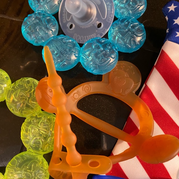 Teething bundle - Picture 7 of 8